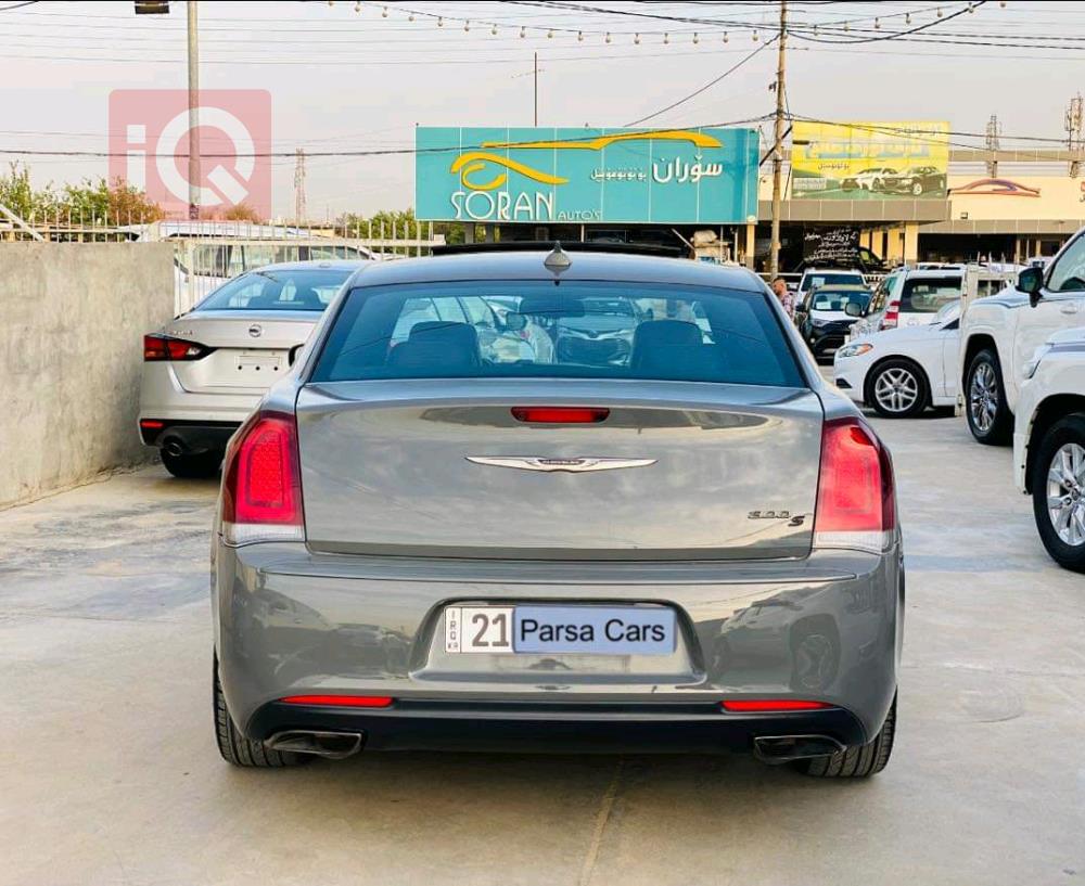 Chrysler 300